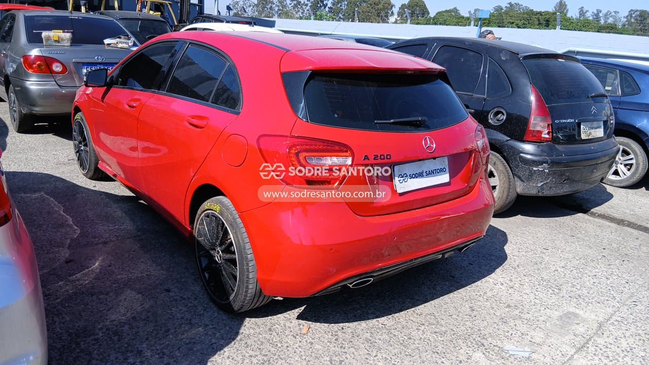 Mercedes-Benz A200 Turbo 2013 — foto 2