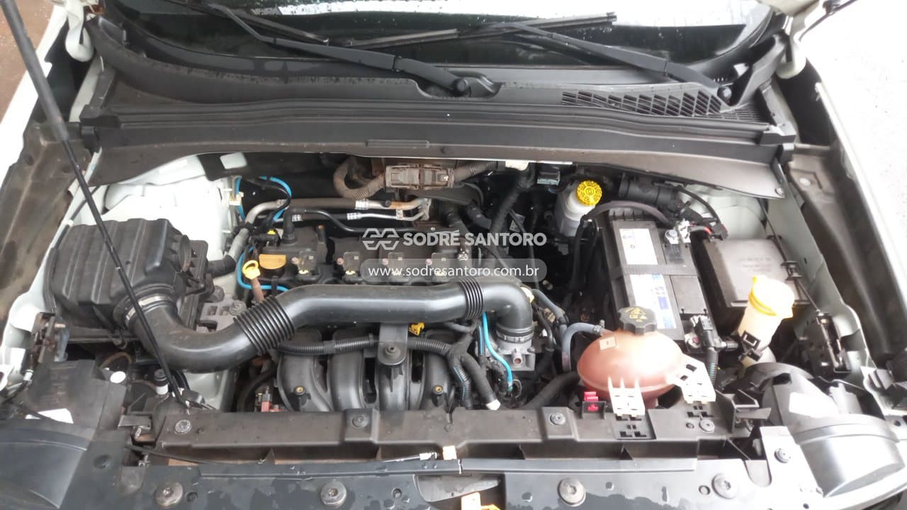 Jeep Renegade 1.8 Autom 2021 — foto 5