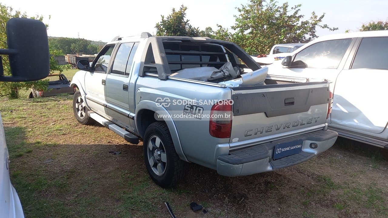 Chevrolet S10 Executive D 2010 — foto 2