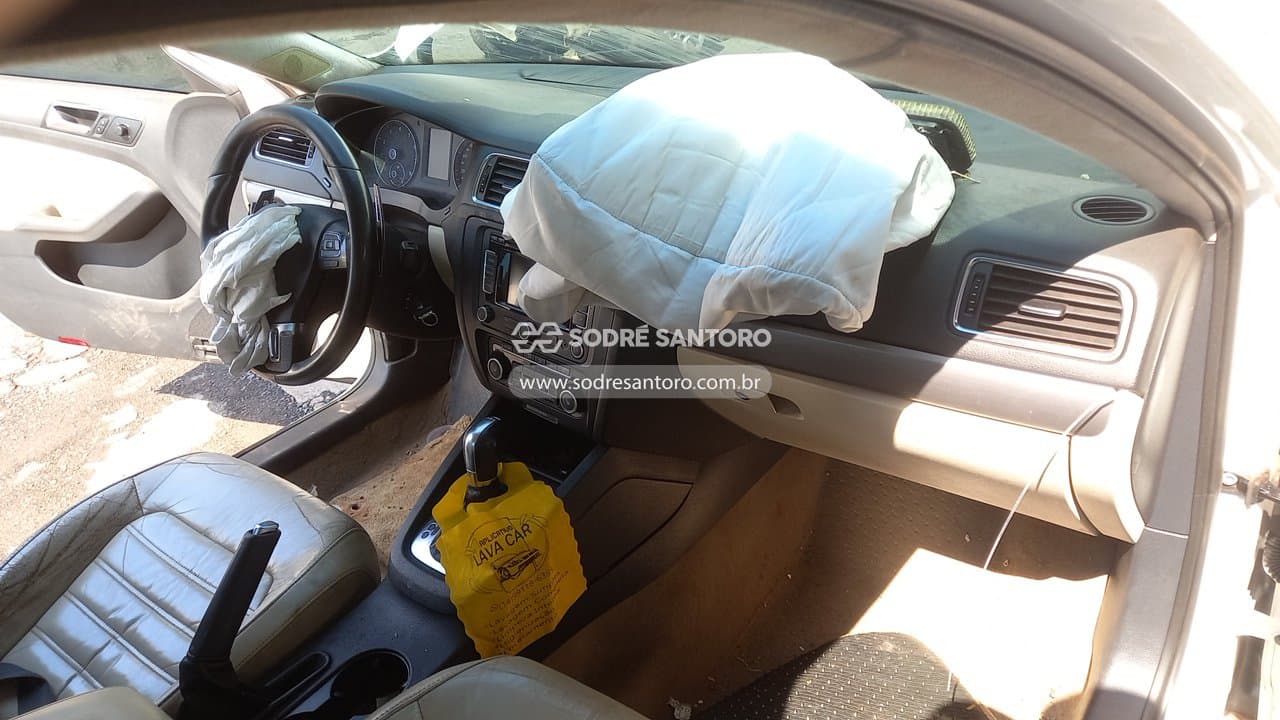 Volkswagen Jetta 2.0t 2012 — foto 8