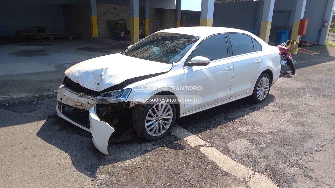 Volkswagen Jetta 2.0t 2012 — foto 3