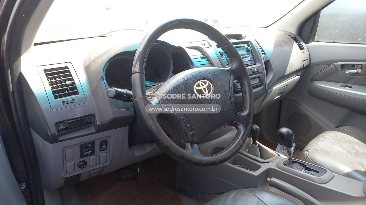Toyota Hilux Cd4x4 Srv 2010 — foto 6