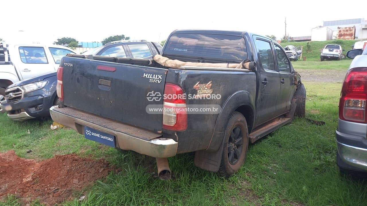 Toyota Hilux Cd4x4 Srv 2010 — foto 4