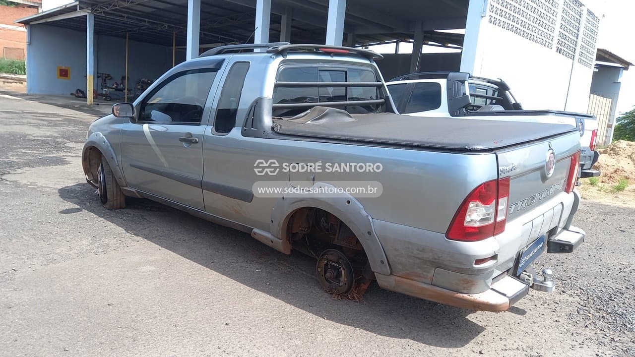 Fiat Strada Trek Ce Flex 2009 — foto 2