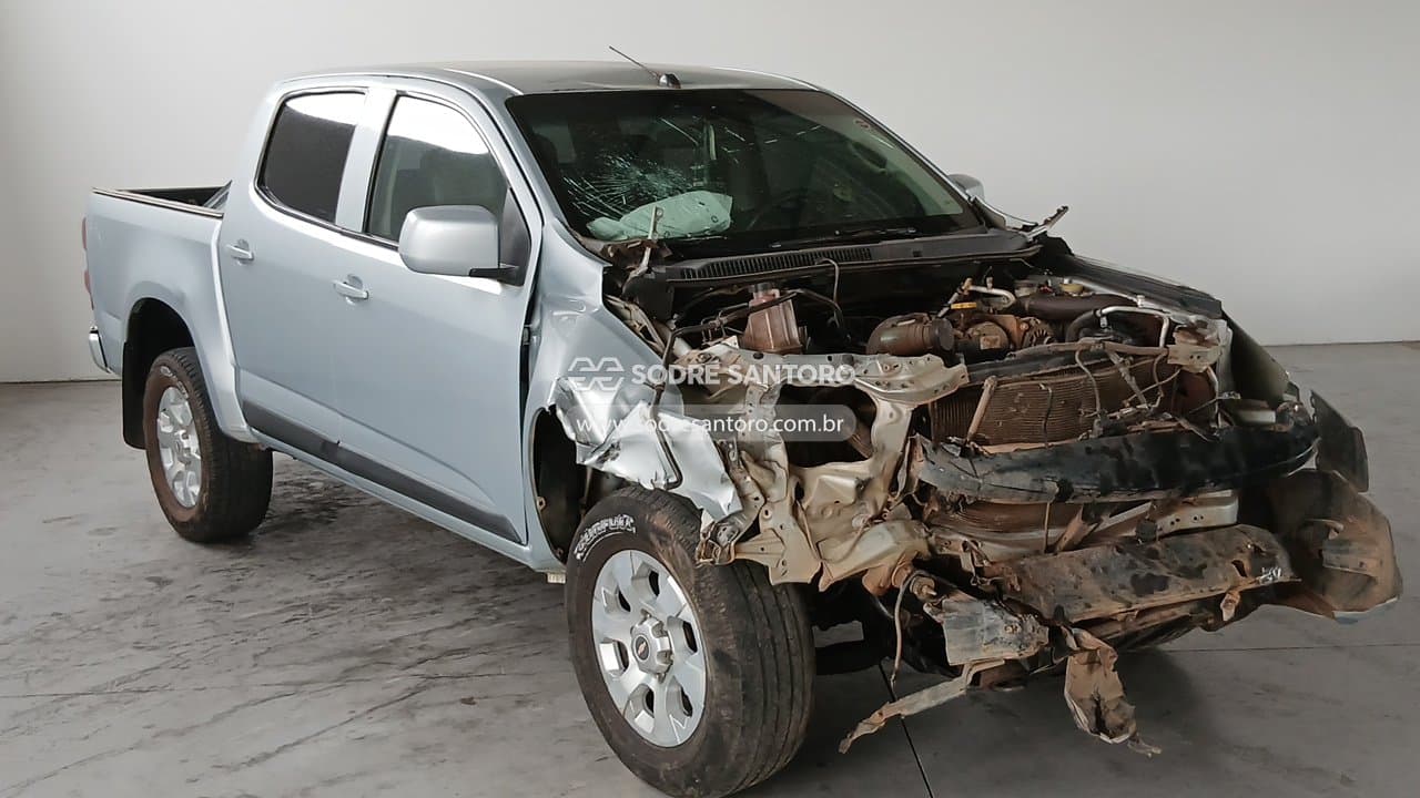 Chevrolet S10 Ls Dd4 2013, prata