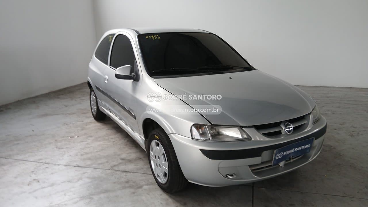 Chevrolet Celta Life 2005, prata