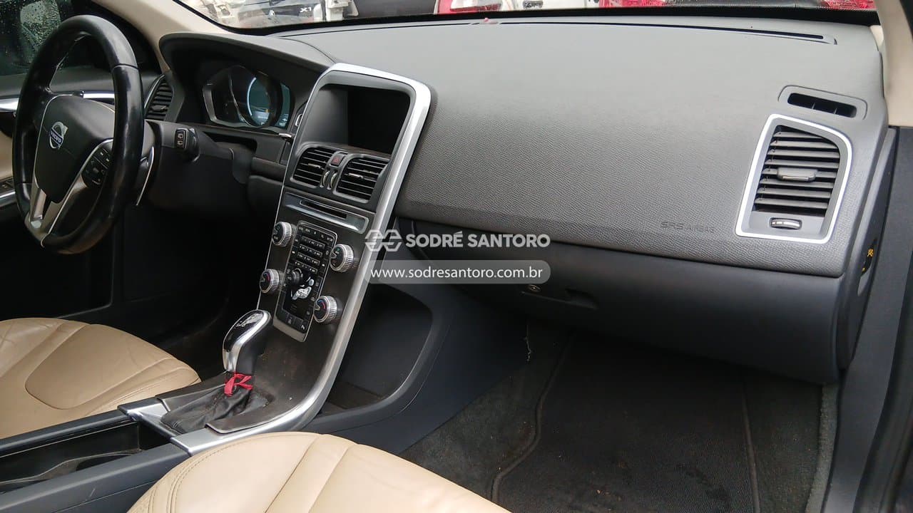 Volvo Xc60 2.0 T5 Dyna 2015 — foto 8