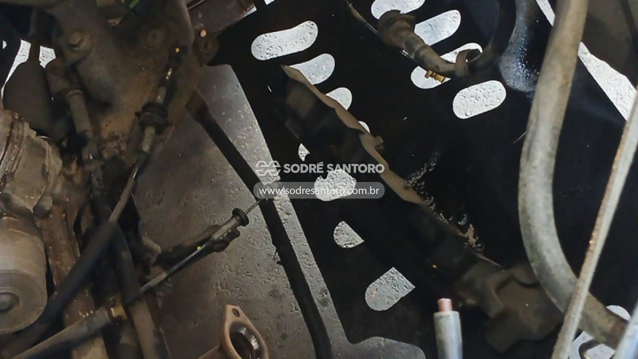 Peugeot 208 Active 2014 — foto 11
