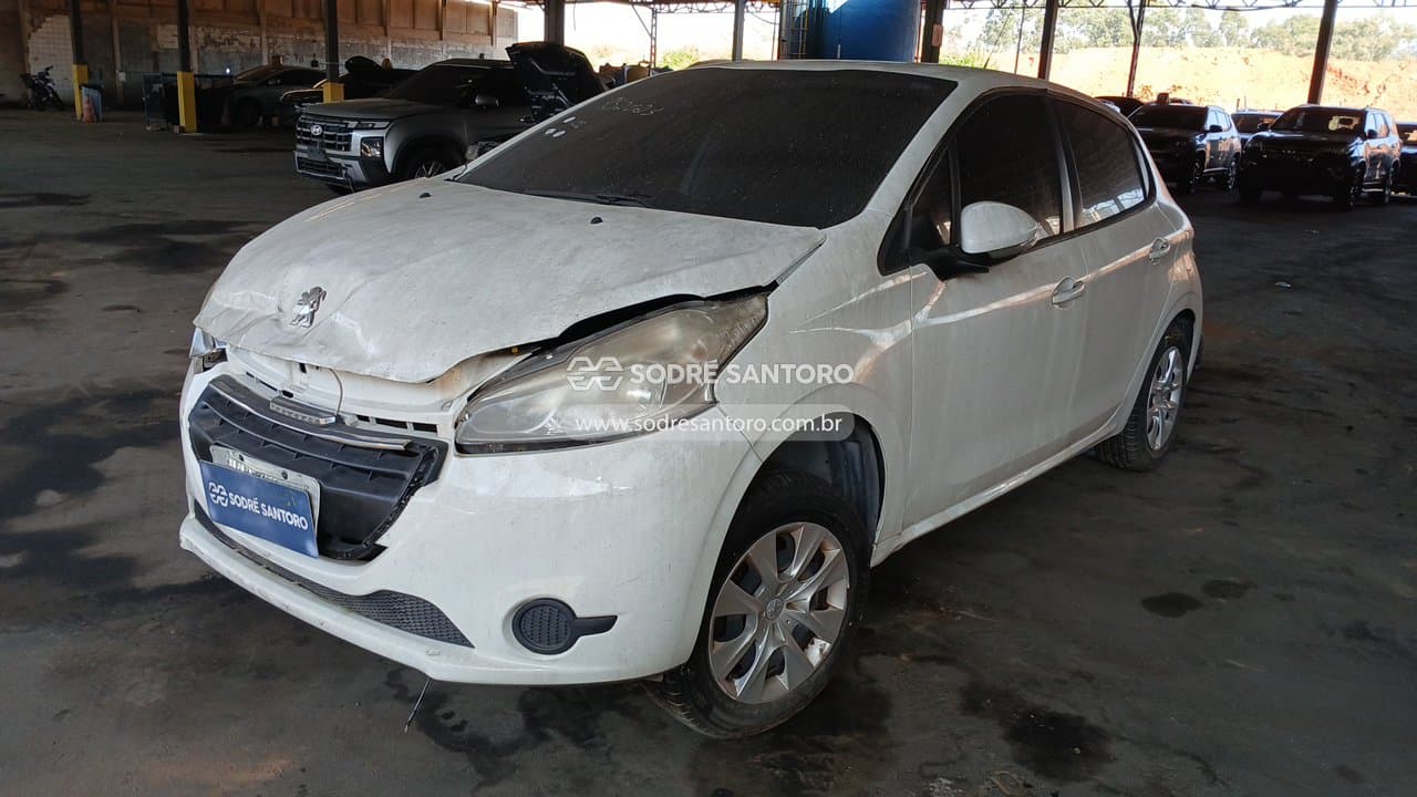 Peugeot 208 Active 2014 — foto 3