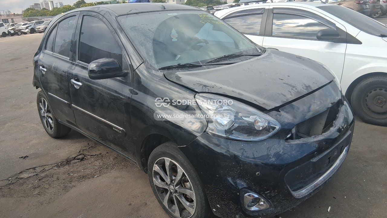 Nissan March 16sl Cvt 2017, preta