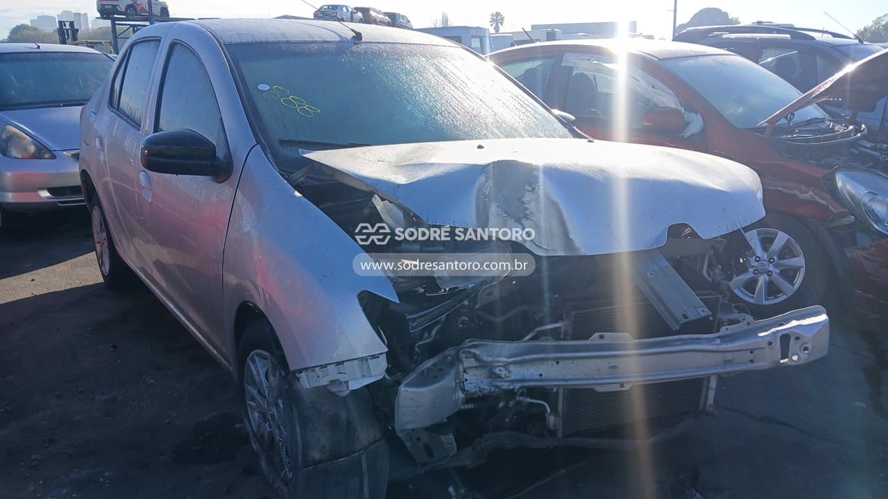 Renault Logan Zen10mt 2023, prata