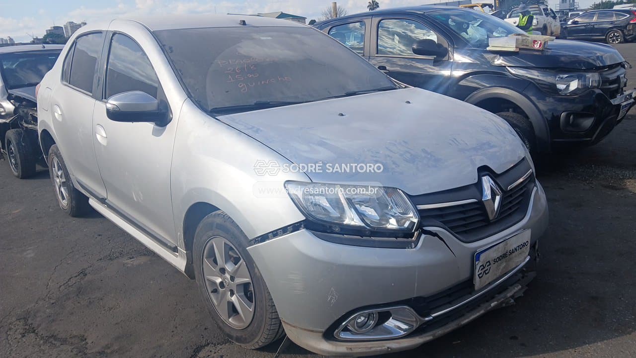 Renault Logan Dyna 16 M 2015, prata