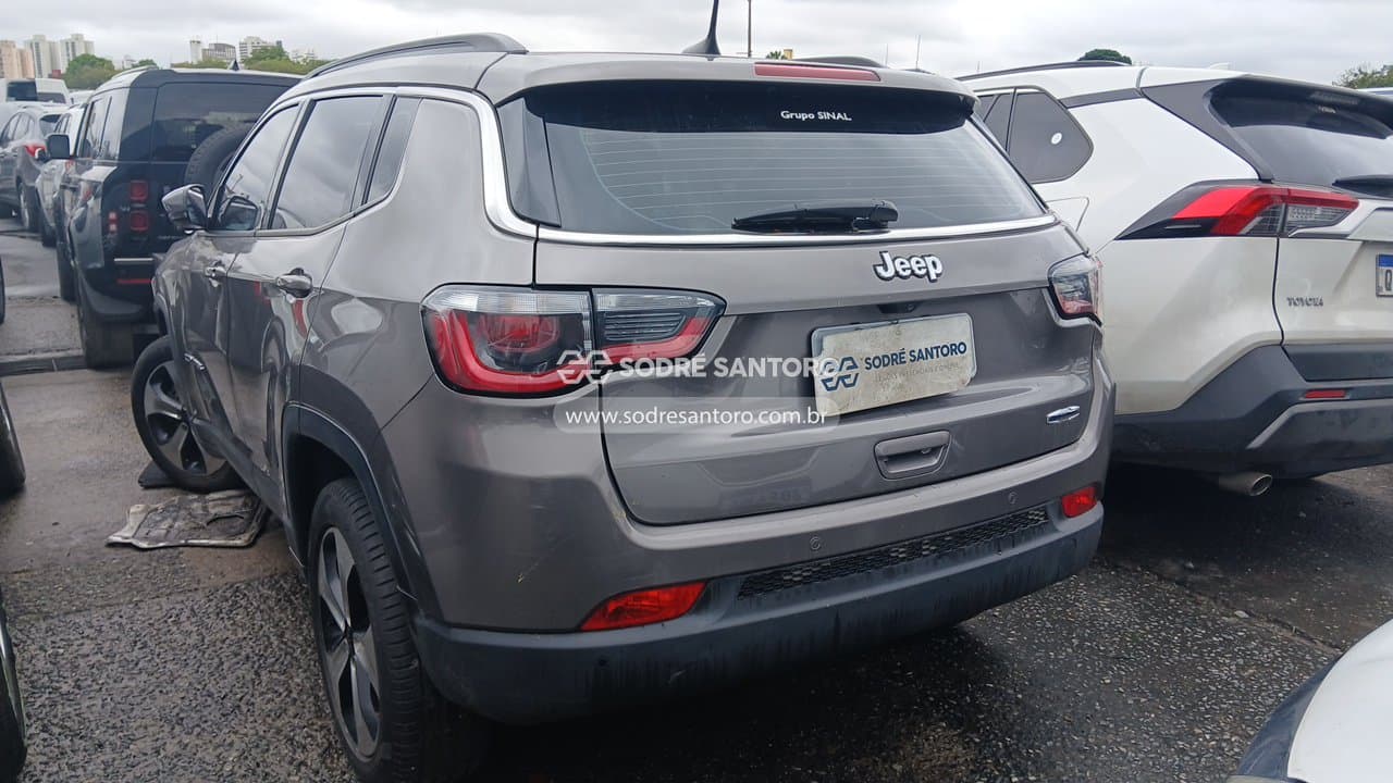 Jeep Compass Longitude F 2017 — foto 2