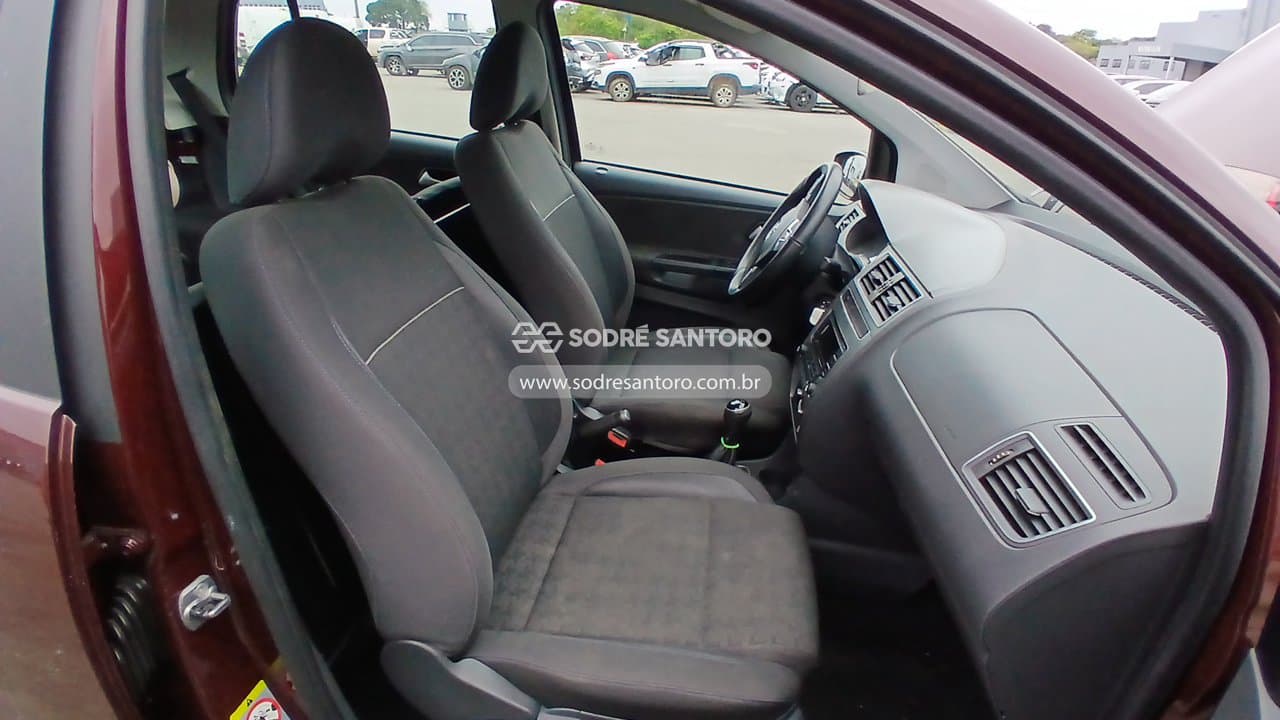 Volkswagen Fox Cl Mb 2015 — foto 9