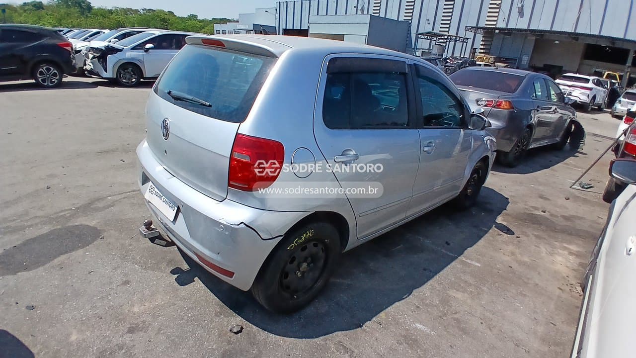 Volkswagen Fox 1.0 2014 — foto 4