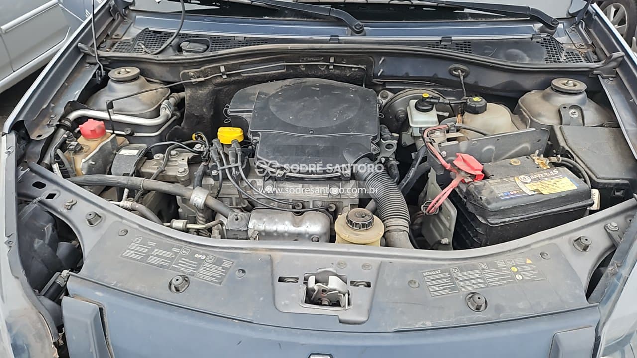 Renault Sandero Stw 16hp 2014 — foto 11