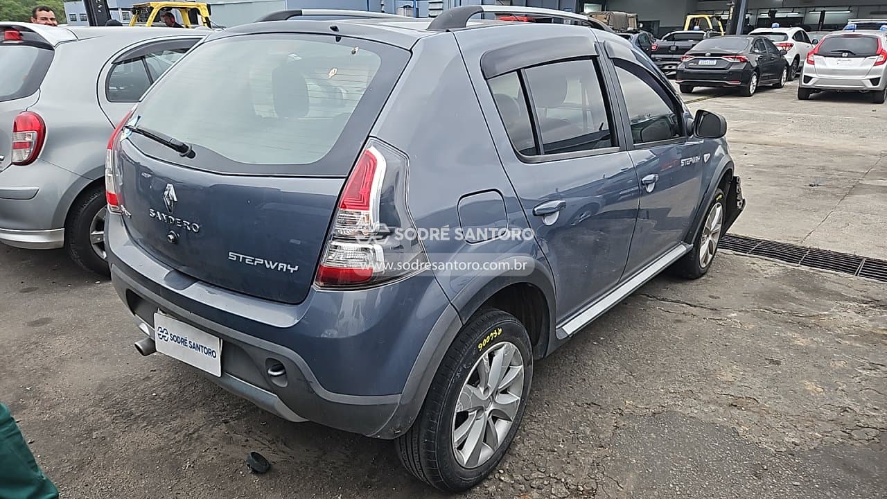 Renault Sandero Stw 16hp 2014 — foto 4