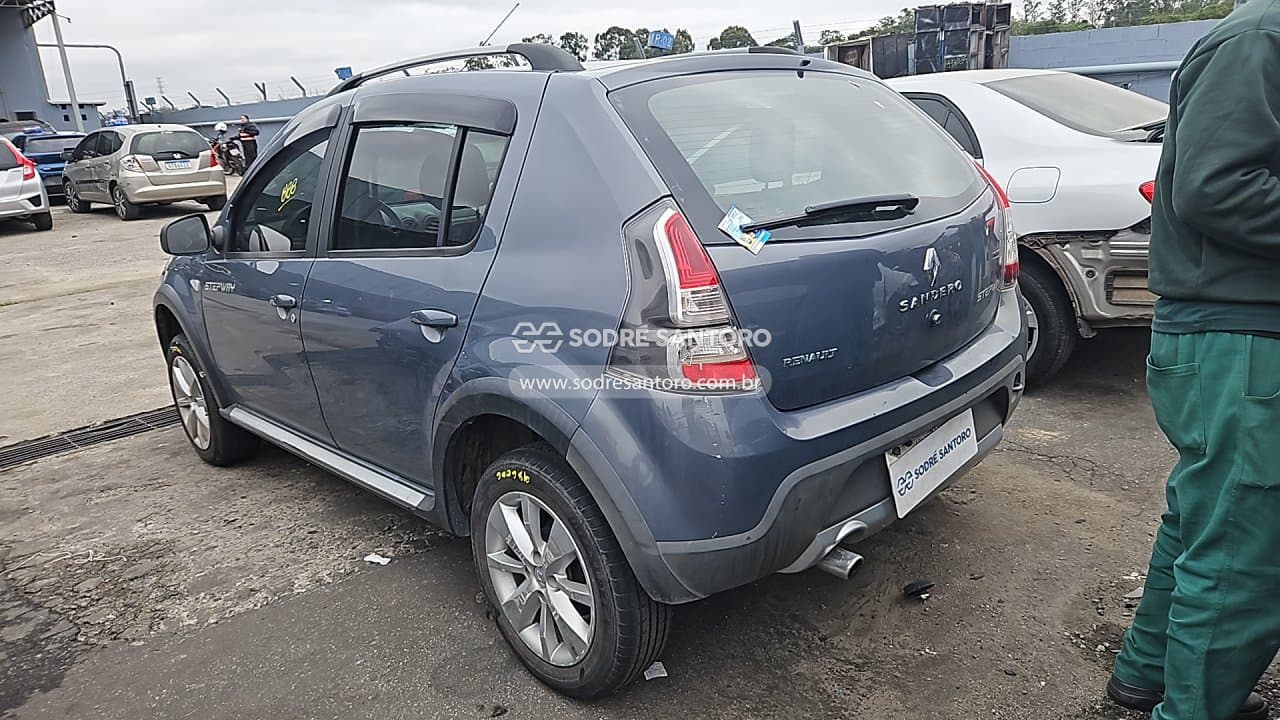 Renault Sandero Stw 16hp 2014 — foto 2