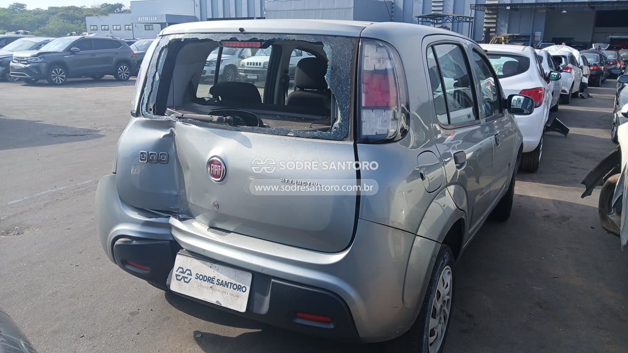 Fiat Uno Attractive 1.0 2016 — foto 4