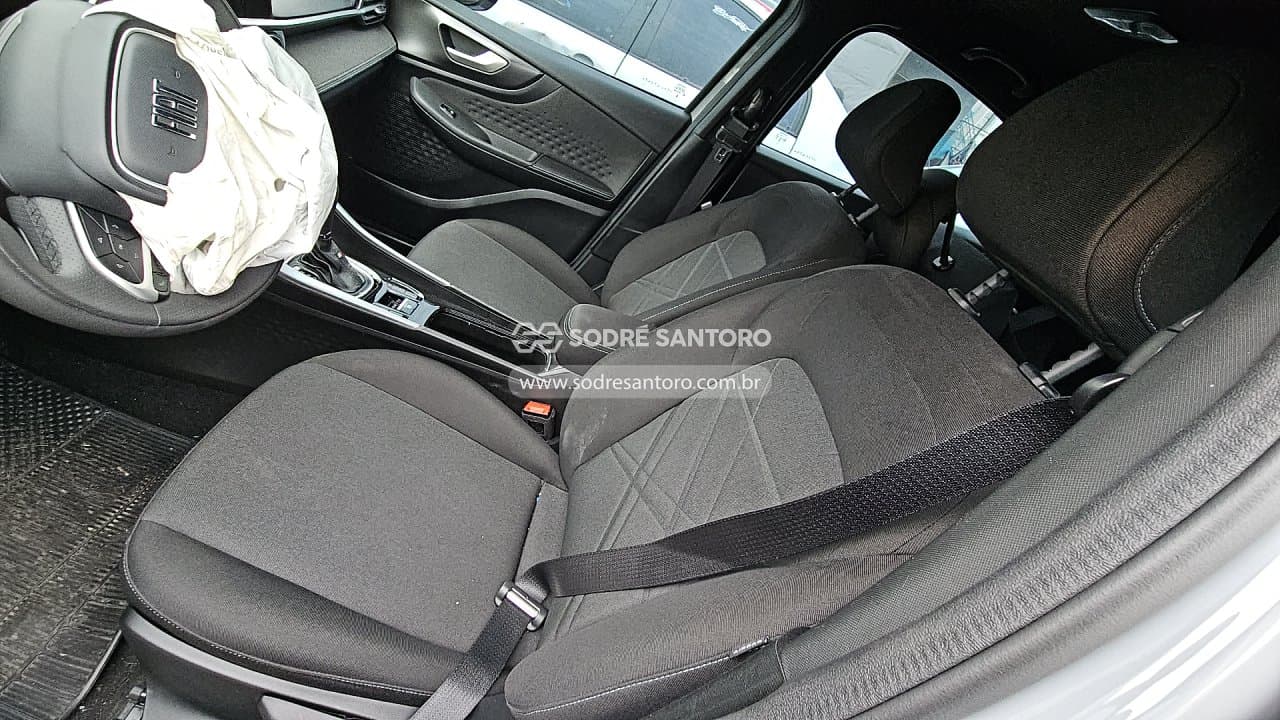Fiat Fastback Audace Hyb 2026 — foto 8