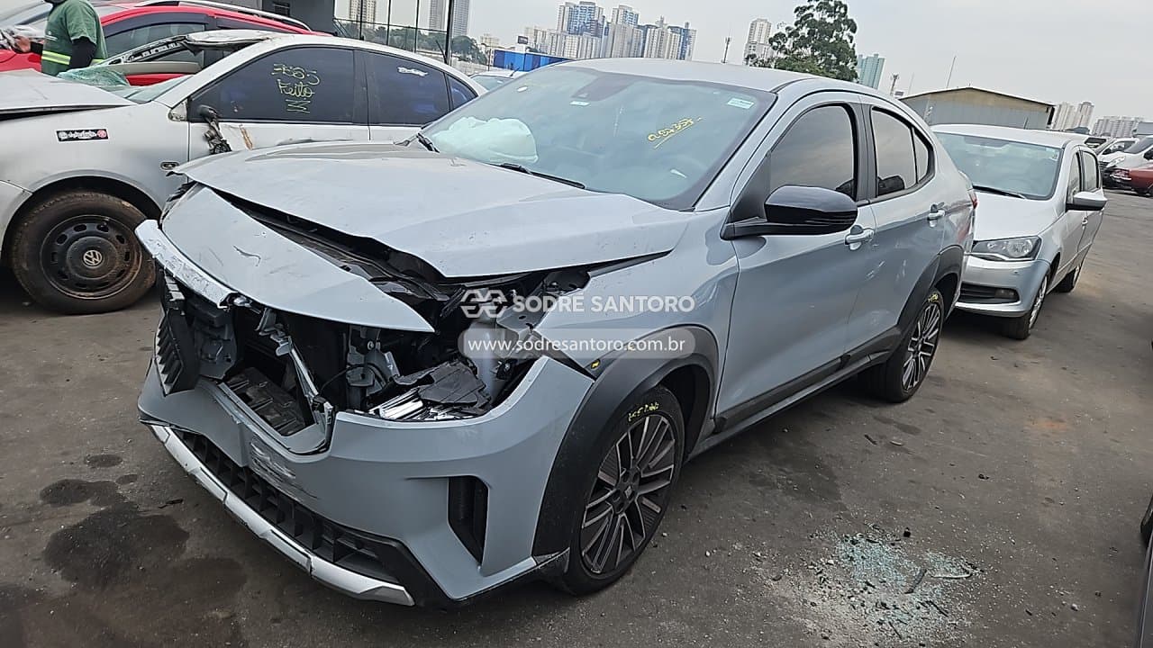 Fiat Fastback Audace Hyb 2026 — foto 3
