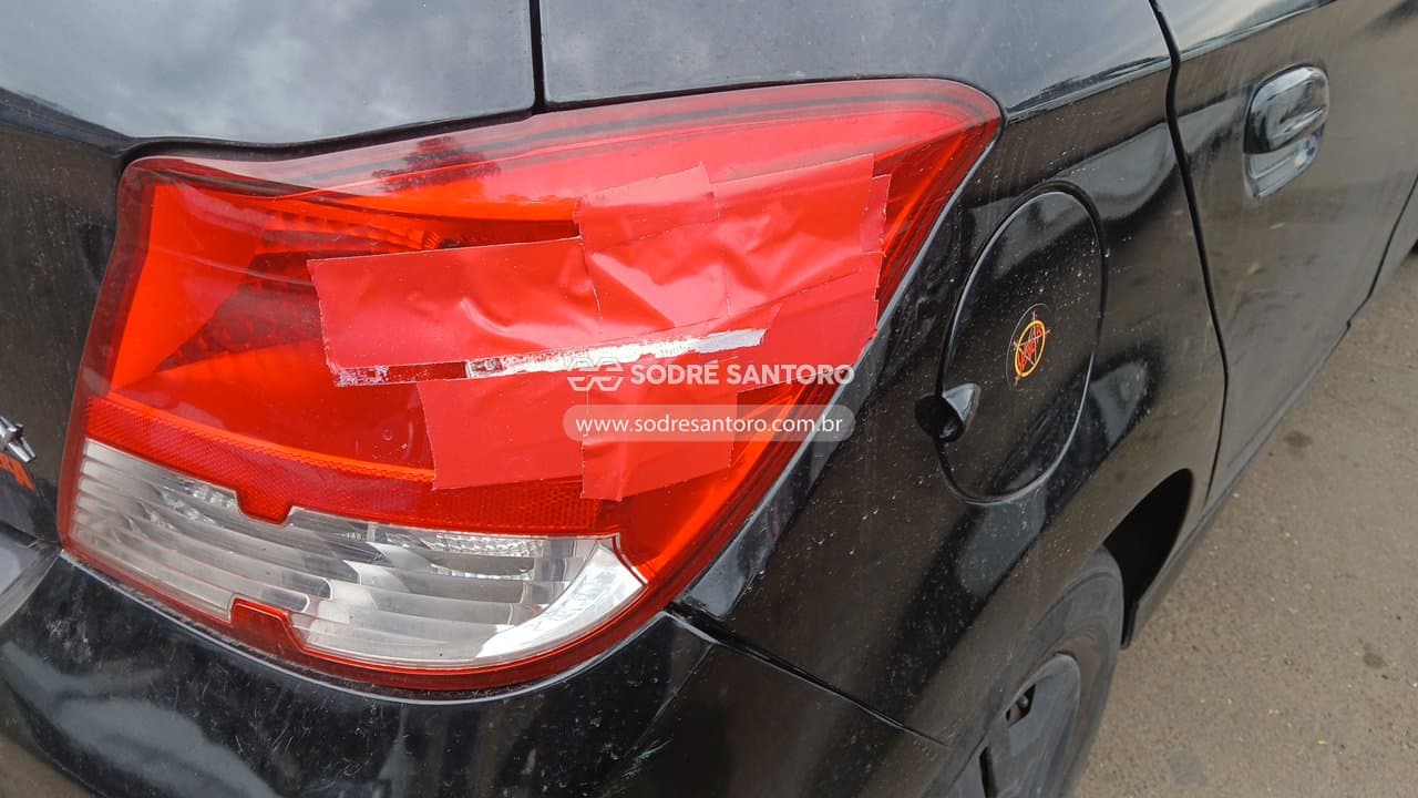 Chevrolet Onix 1.0mt Ls 2015 — foto 11