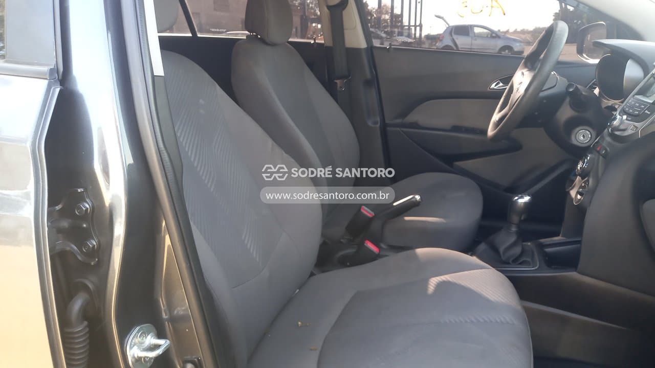 Hyundai Hb20s 1.6m Comf 2014 — foto 8
