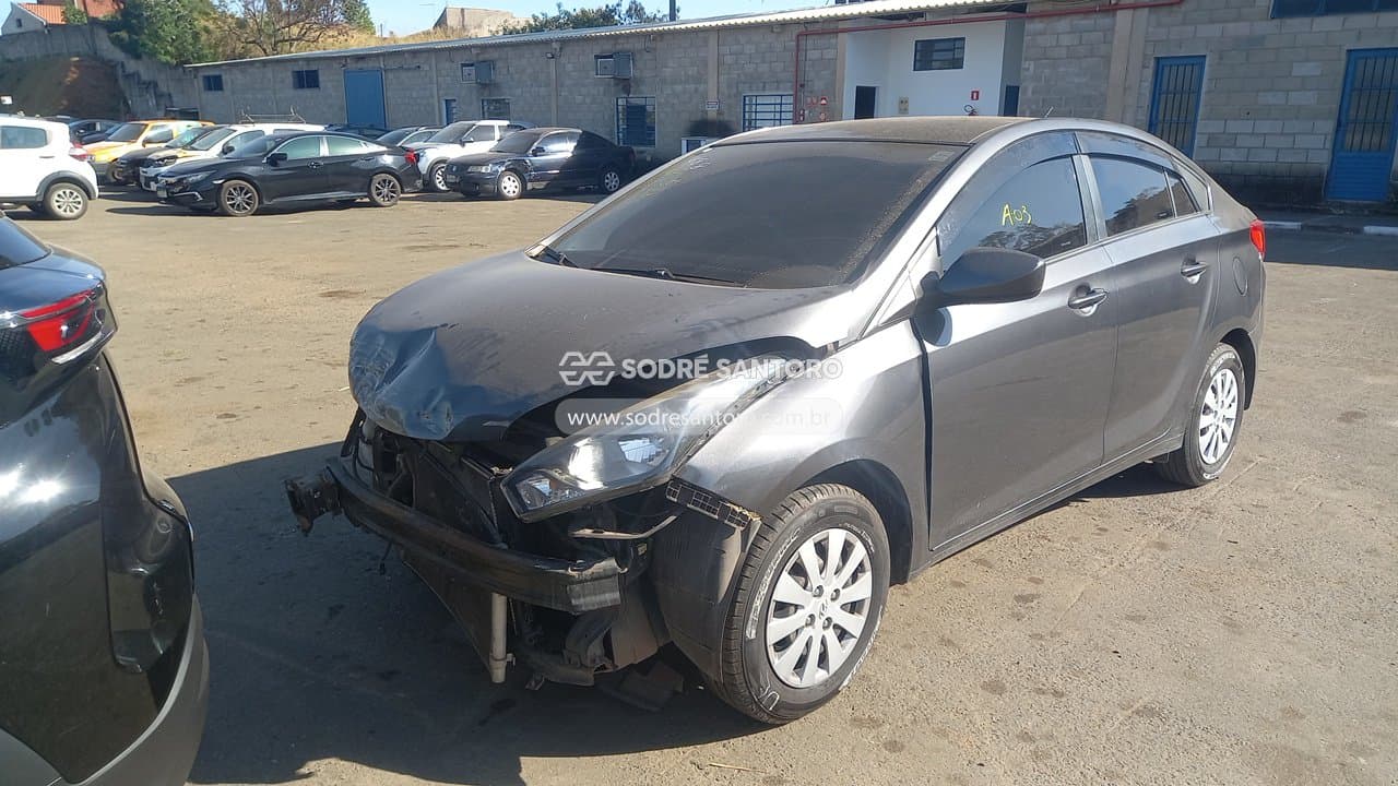 Hyundai Hb20s 1.6m Comf 2014 — foto 3
