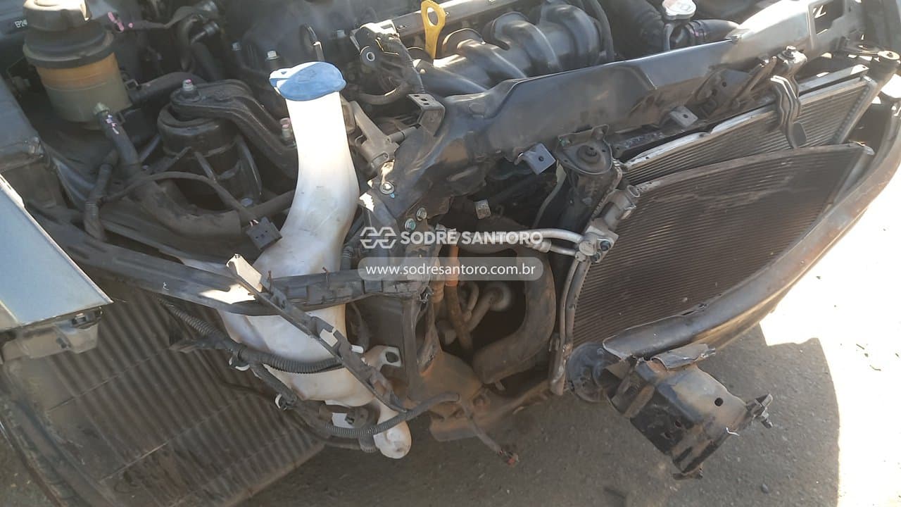 Hyundai Hb20s 1.6m Comf 2014 — foto 11