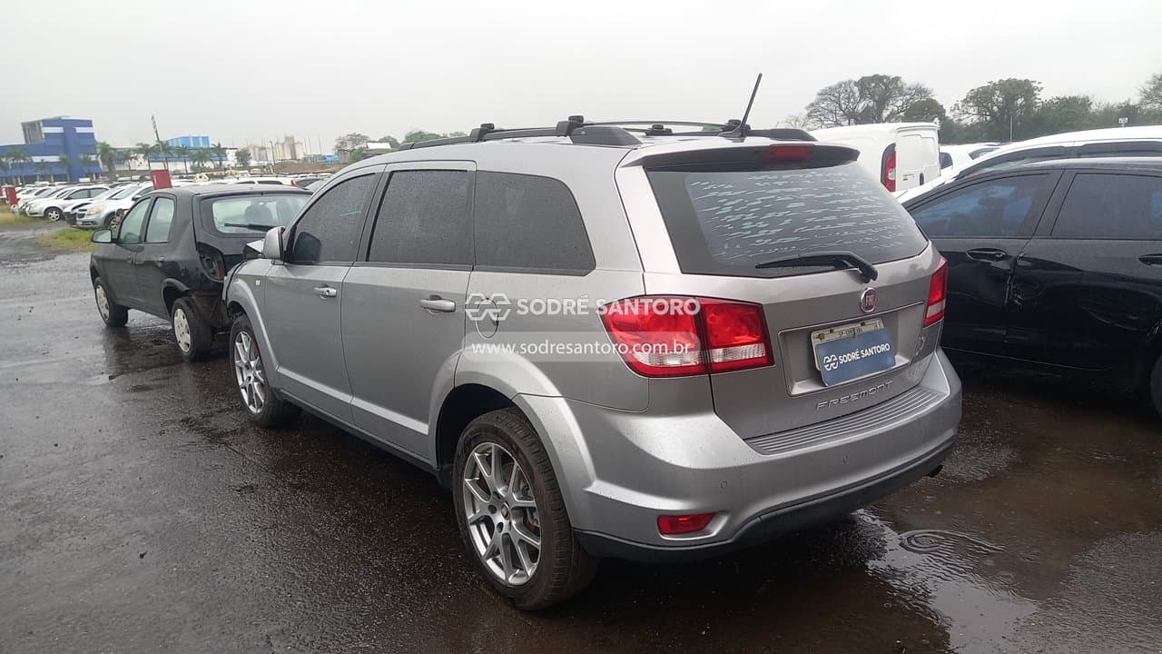 Fiat Freemont Prec At6 2015 — foto 2
