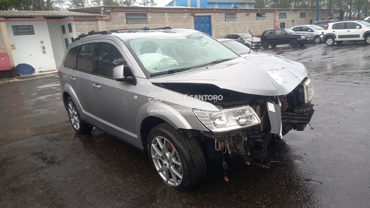 Fiat Freemont Prec At6 2015, prata