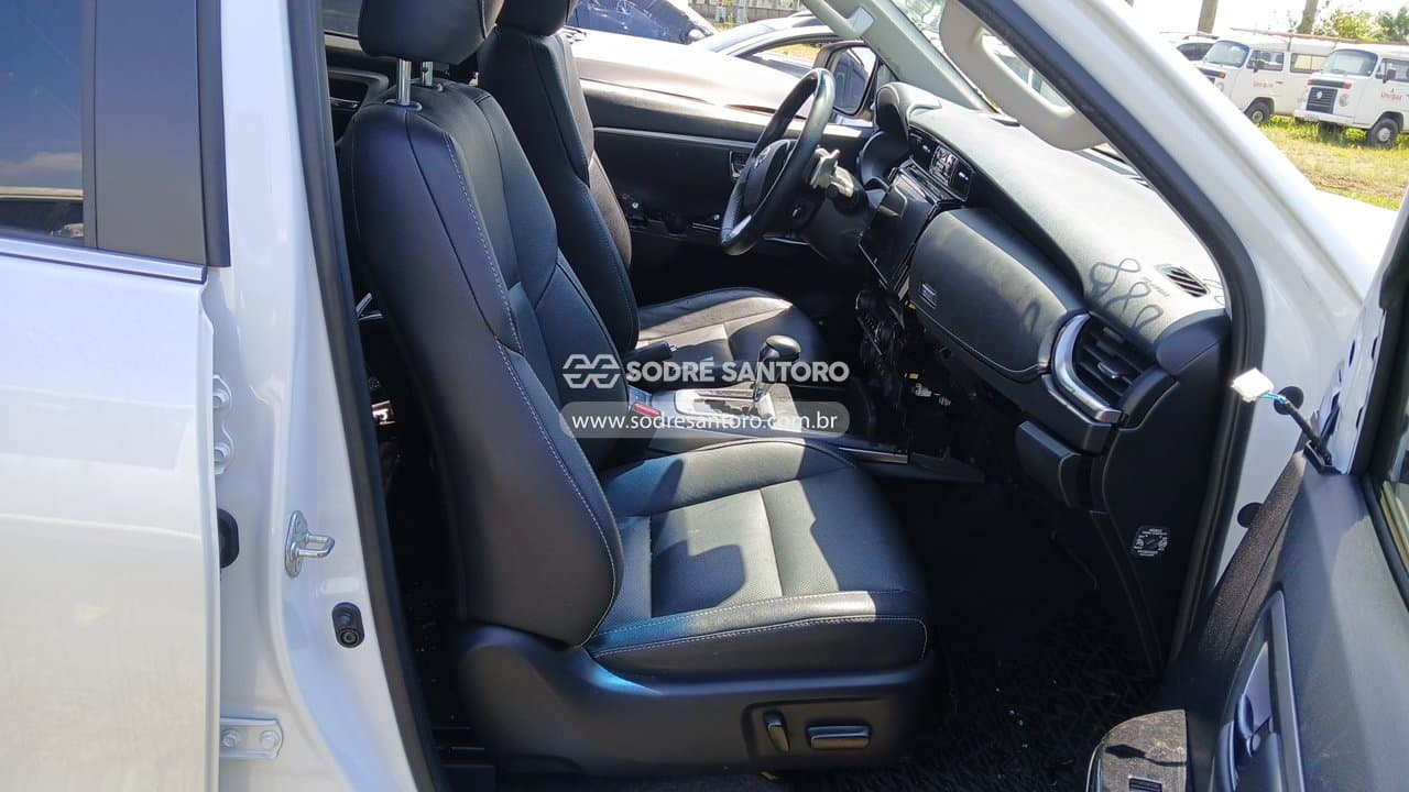 Toyota Hilux Swsrxa4rd 2024 — foto 8