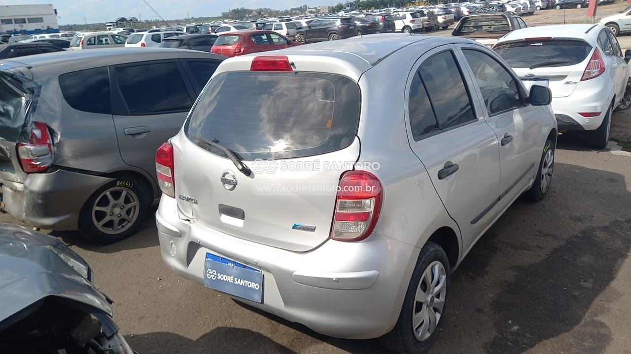 Nissan March 16s Flex 2013 — foto 4