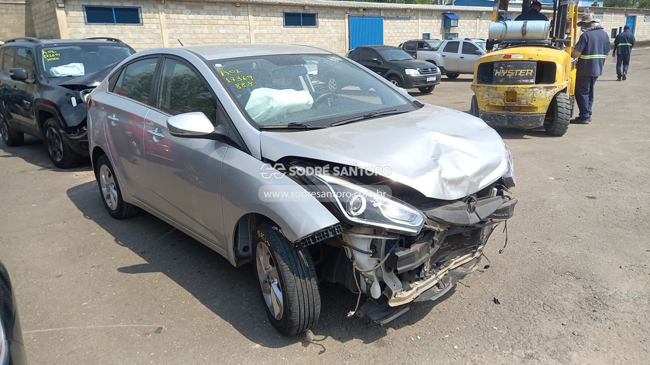 Hyundai Hb20s 1.6a Prem 2018, prata