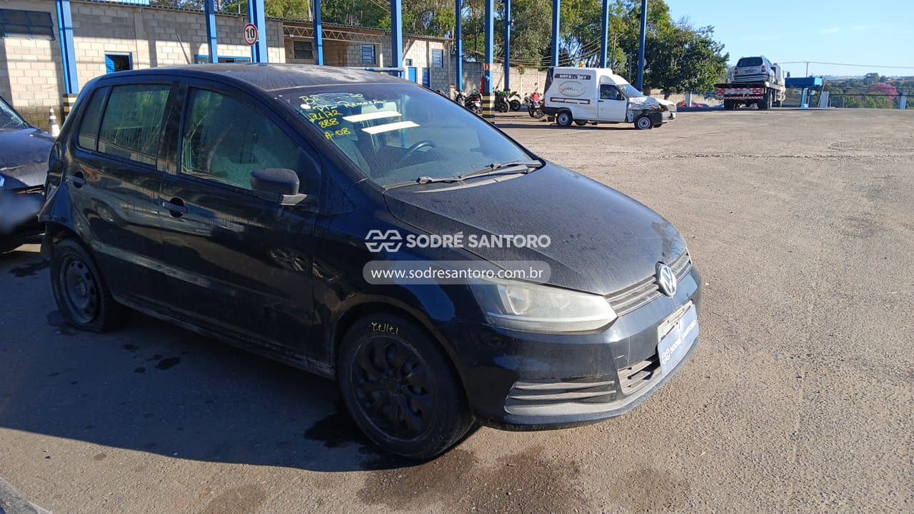 Volkswagen Fox Tl Mb 2015, preta