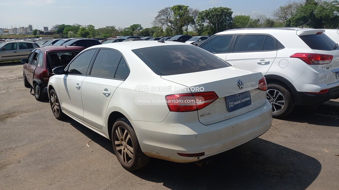 Volkswagen Jetta Cl Aa 2015 — foto 2