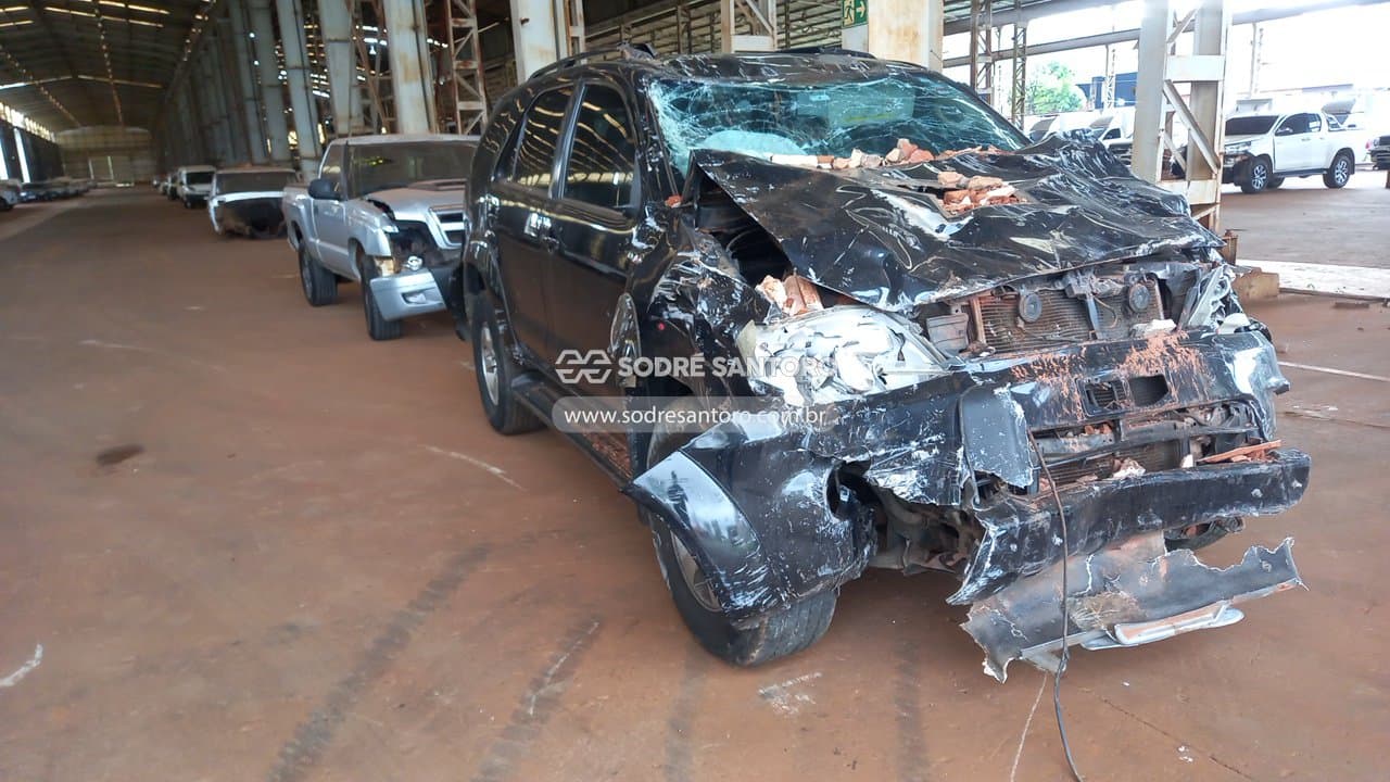 Toyota Hiluxsw4 Srv4x4 2007, preta