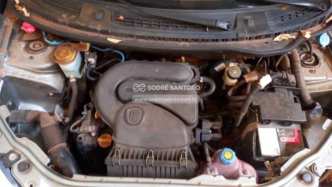 Fiat Uno Attractive 1.0 2016 — foto 5