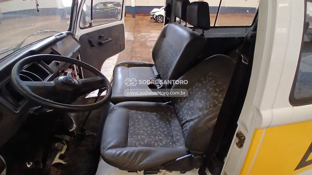 Volkswagen Kombi Lotacao 2009 — foto 8