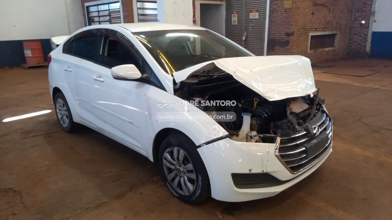 Hyundai Hb20s 1.6a Comf 2016, branca