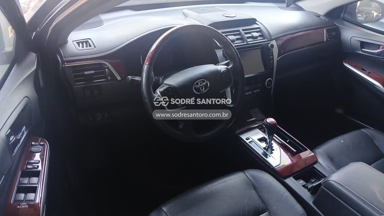 Toyota Camry Xle 2014 — foto 6