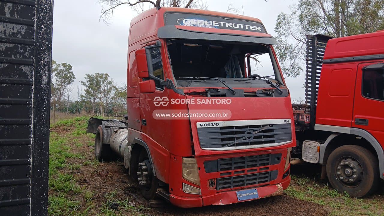 Volvo Fh12 380 4x2t 2005, vermelha