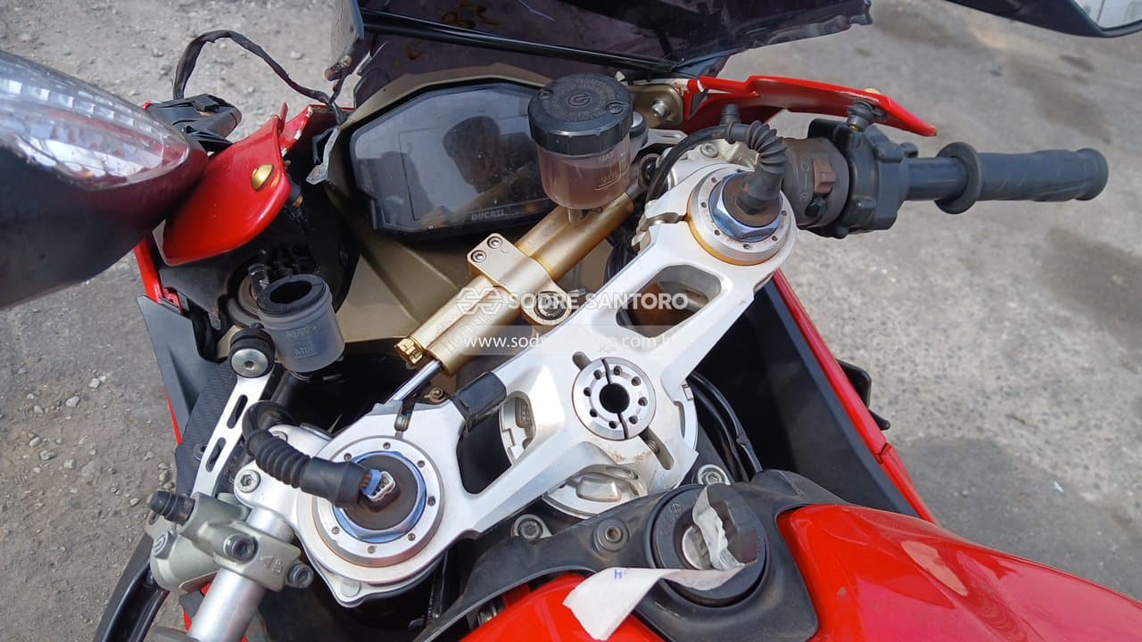 Ducati 1199 Panig S 2015 — foto 7