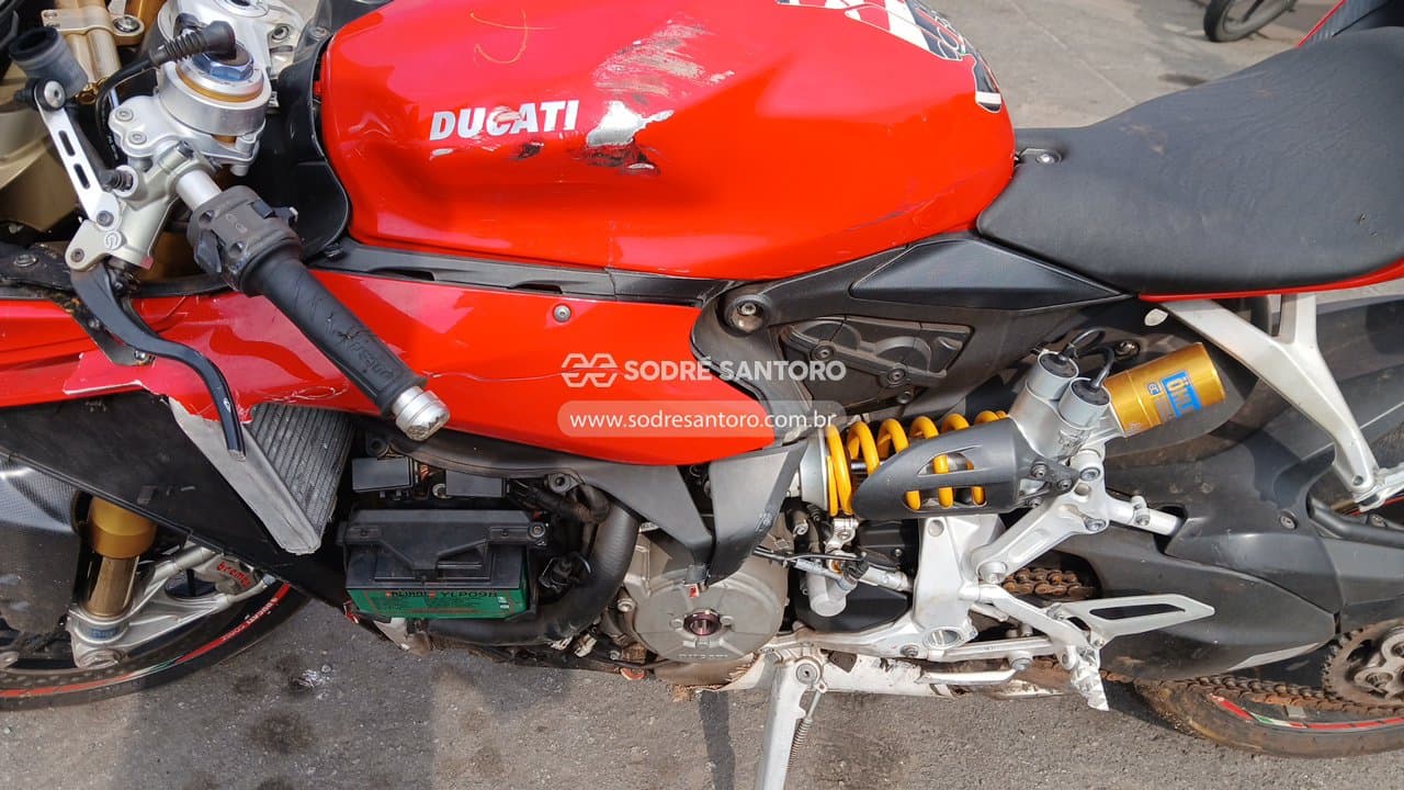 Ducati 1199 Panig S 2015 — foto 8
