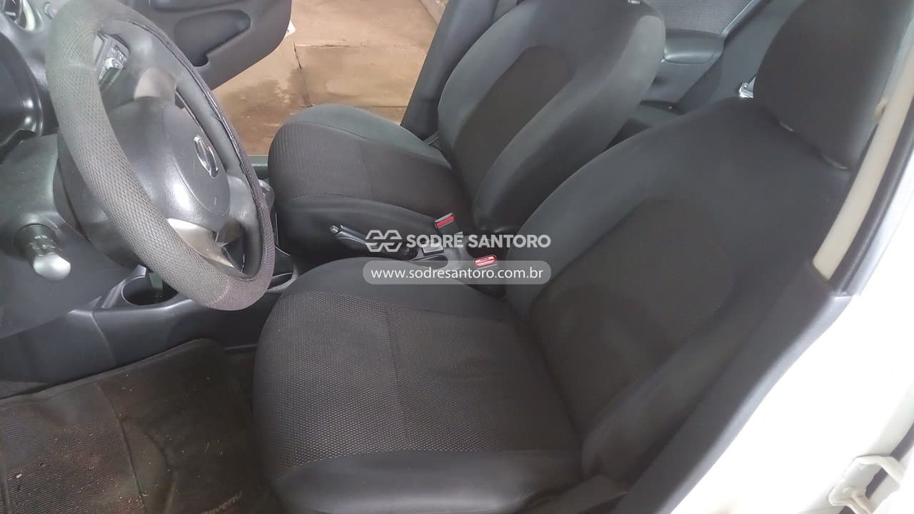 Nissan Versa 16sv Flex 2013 — foto 9