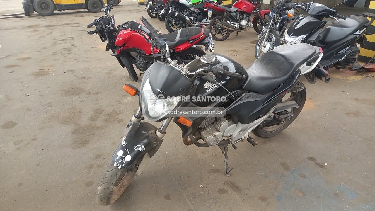 Honda Cb 300r 2010 — foto 3