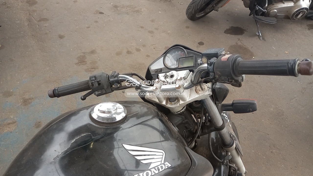 Honda Cb 300r 2010 — foto 12