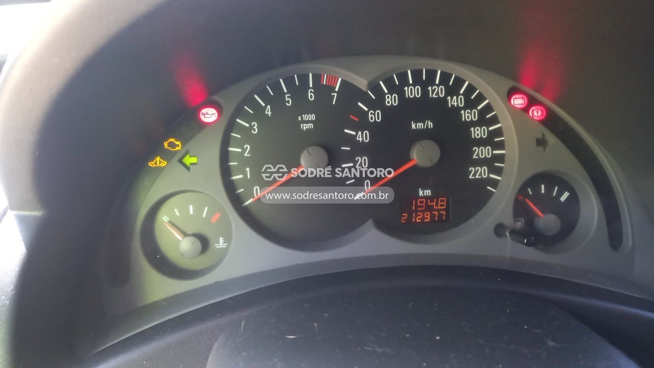 Chevrolet Corsa Hatch 2003 — foto 7