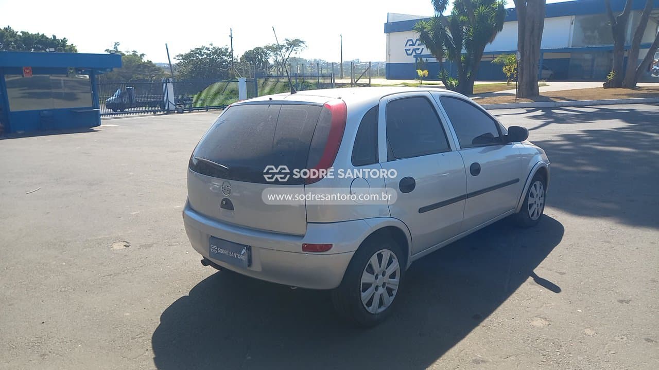 Chevrolet Corsa Hatch 2003 — foto 4