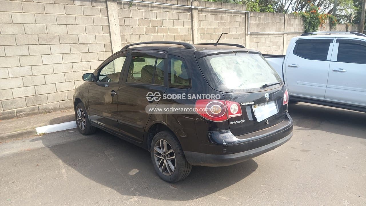 Volkswagen Spacefox 2010 — foto 2